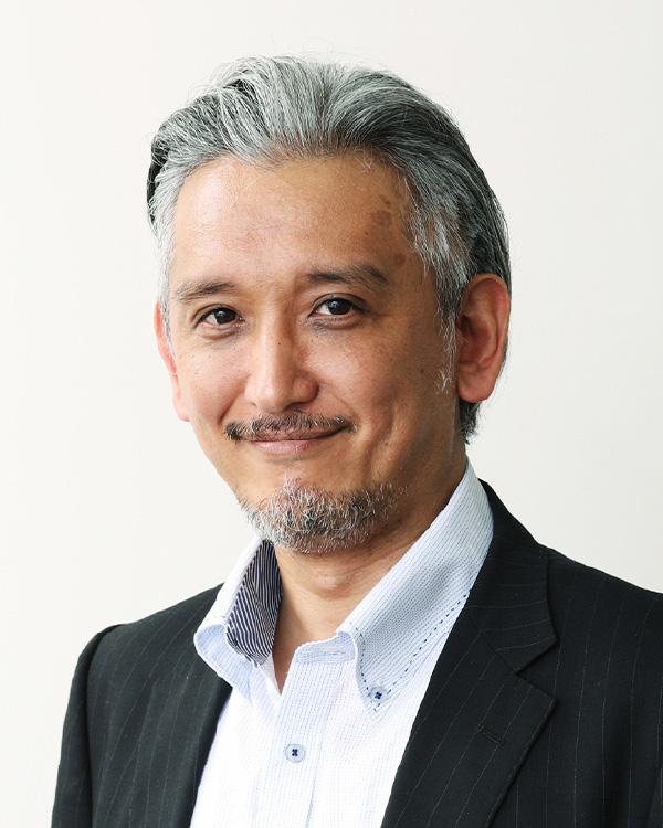 代表取締役社長　綾部英寿